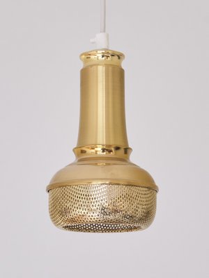 Modern brass pendant light deals