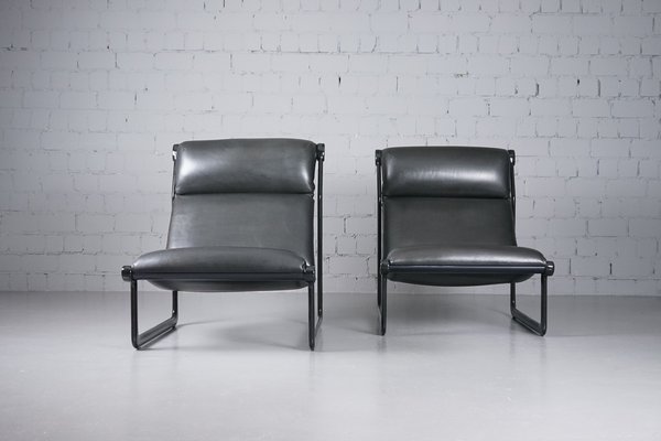 Set of Large Model 2001 Lounge Chairs in Black Leather by Bruce