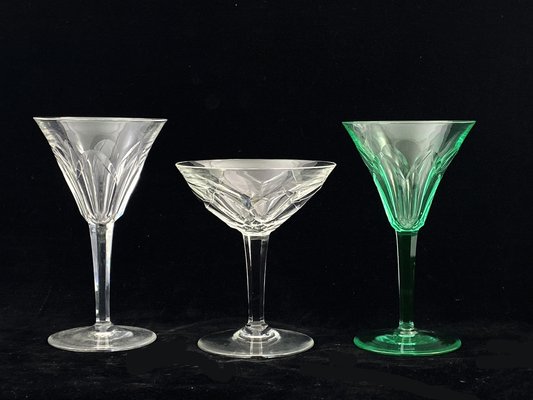 https://cdn20.pamono.com/p/g/1/7/1757878_5bpjncnlk4/stemware-glasses-by-willem-jacob-rozendaal-1930s-set-of-18-1.jpg
