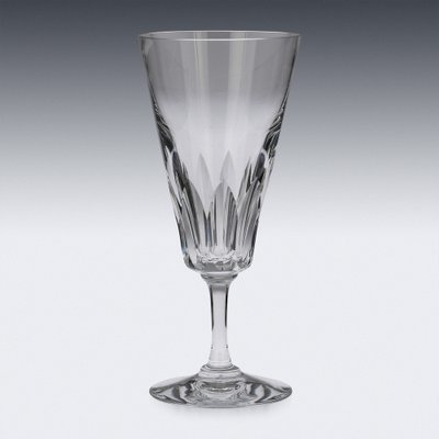 https://cdn20.pamono.com/p/g/1/7/1758242_wo5wqtrbqy/drinking-glasses-by-baccarat-france-1960s-set-of-36-18.jpg