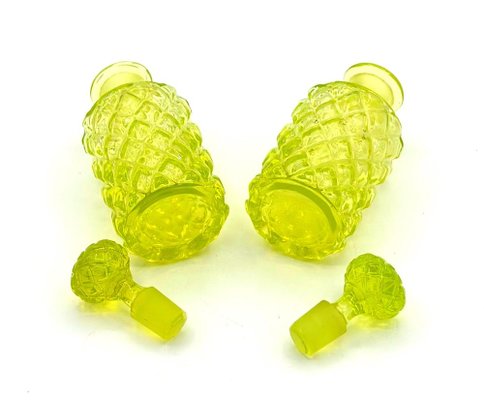 Ancien Couvercle En Verre Uranium Doré Baccarat 1890 - Motif Libellule