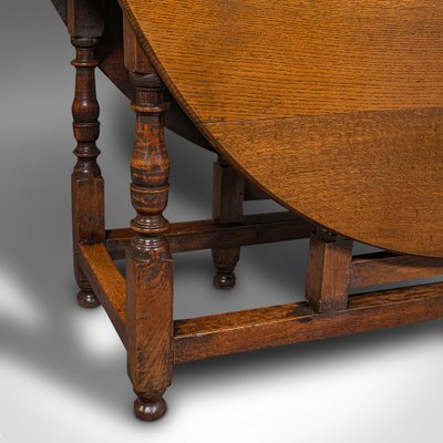 Gate 2024 table antique