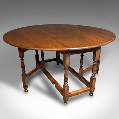 Antique English Gate Leg Dining Table in Oak for sale at Pamono Antique English Gate Leg Dining Table in Oak for sale at Pamono