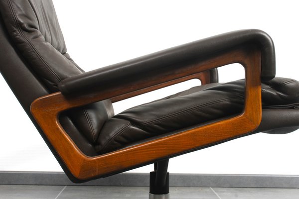 King style chair hotsell