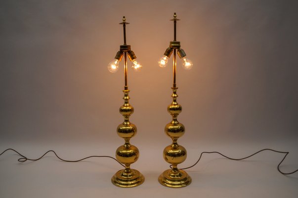 Basi per lampade da tavolo Mid-Century moderne dorate, anni '60, set di 2  in vendita su Pamono