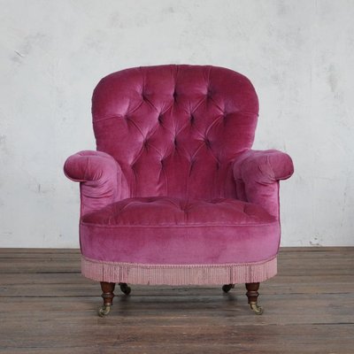 Deep Buttoned Armchair in Pink Velvet 19th Century