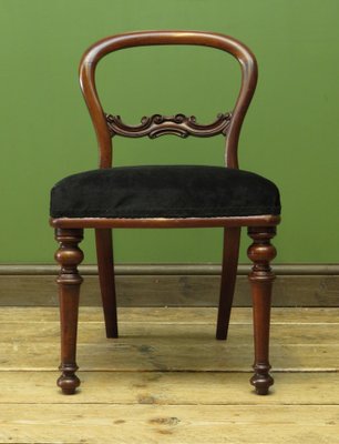 Antique Balloon Back Campaign Chair from Ross Co. for sale at Pamono
