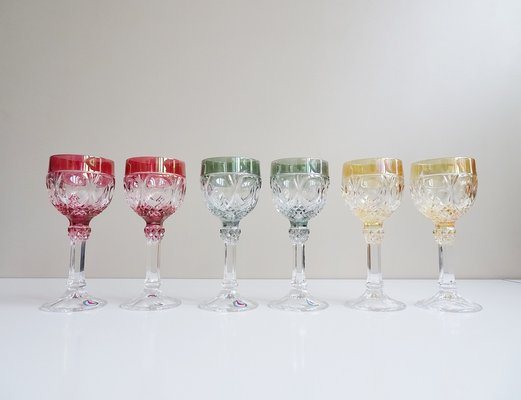 https://cdn20.pamono.com/p/g/1/7/1776926_7pflcfiu9l/colorful-wine-glasses-in-hofbauer-lead-crystal-germany-1970s-set-of-6-1.jpg
