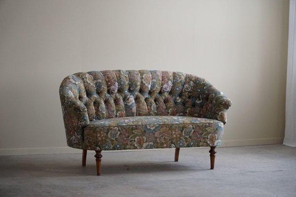 Curved settee sale sofa
