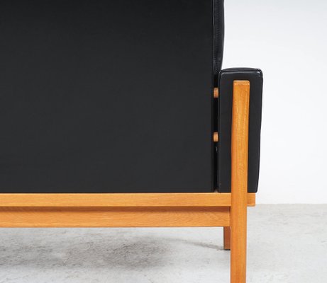 J149 3-Seater Sofa – Danish Design Store