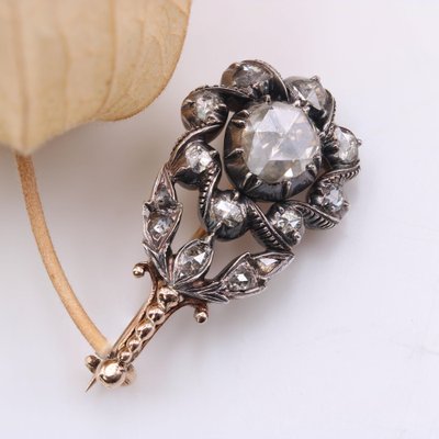 Broche Or 18 Carats Avec Diamants Mobiles 0,35ct - Fleur, 18,03g, Occasion De Qualité