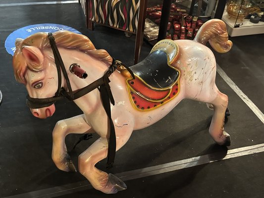 Cavallo da giostra vintage in legno in vendita su Pamono