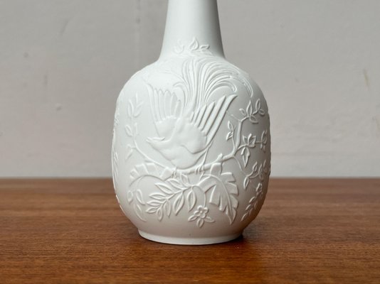 Mid-Century German White Porcelain Vase with Bird Design from Kaiser, 1960s for sale at Pamono