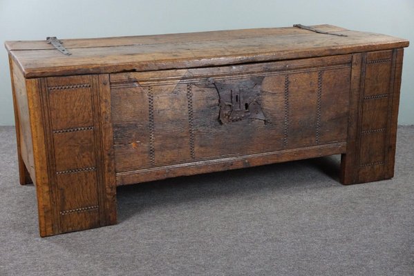 Large Vintage Oak Dresser for sale at Pamono Large Vintage Oak Dresser for sale at Pamono