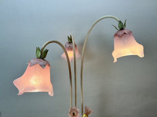 Floral sales floor lamp