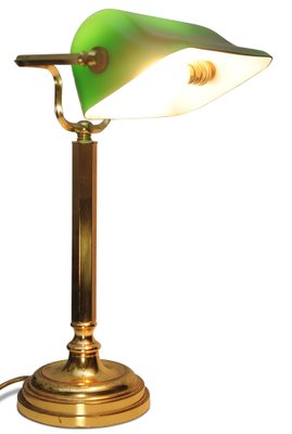 Lampe de Banquier en Laiton avec Abat-Jour Ajustable Verni Vert, 1950s en  vente sur Pamono