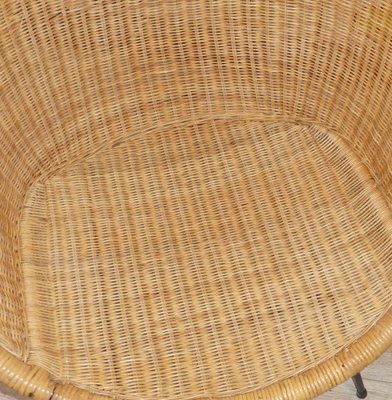 Wicker balloon chair online