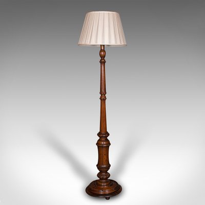 Scottish Victorian Standard Lamp in Oak 1890s for sale at Pamono