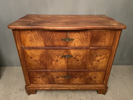 Tiger oak chest of drawers outlet