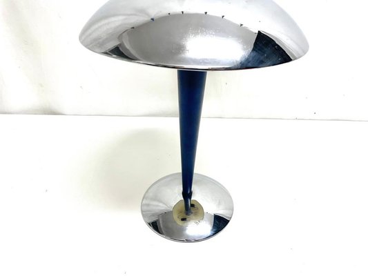 Lampada da tavolo con stelo blu, base in acciaio inossidabile e