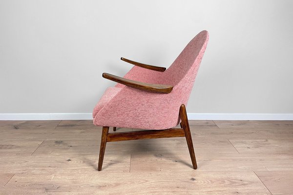 Pink mid sale century modern chair
