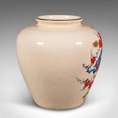 Petit Vase Vintage en Céramique et Balustre, Chine, 1970s en vente sur  Pamono