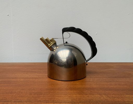 Classique du design // Richard Sapper // Bouilloire Alessi 9091 // vintage dans sa boîte d'origine - France