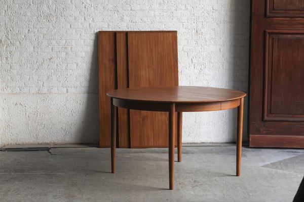 Urban outfitters round dining table deals