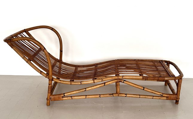 Outdoor bamboo daybed deals