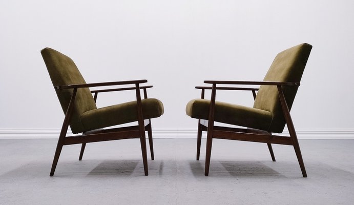 Mid Century Armchair in Forest Green Velvet by Henryk Lis 1960s for sale at Pamono