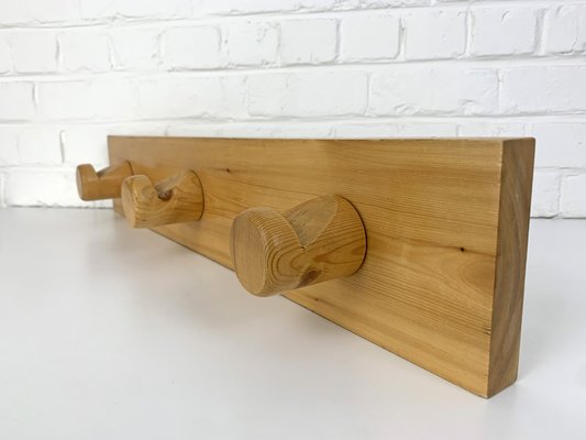 French Coat Rack in Pinewood attributed to Charlotte Perriand for 