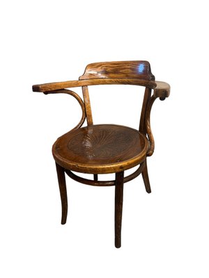 Vintage 2024 bentwood armchair