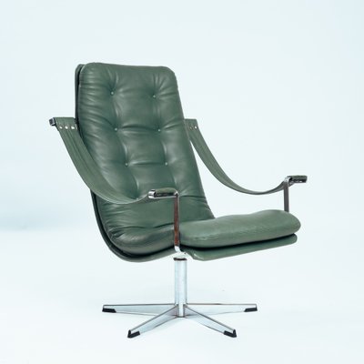 Forest green swivel sale chair