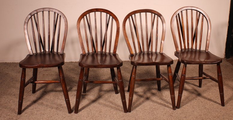 Windsor chairs set of 4 deals