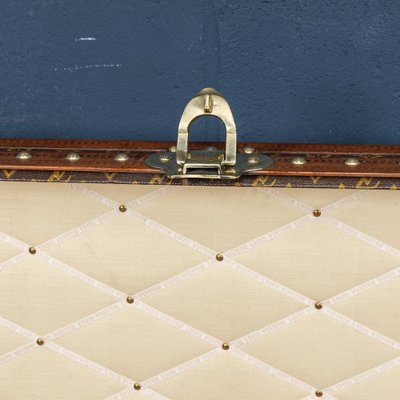 Trunk from Louis Vuitton, France, 1930s for sale at Pamono