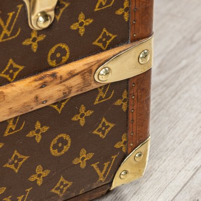 Trunk from Louis Vuitton, France, 1930s for sale at Pamono