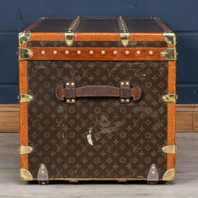 20th Century Trunk in Monogram Canvas from Louis Vuitton, France