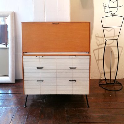 Mengel dresser with mirror outlet
