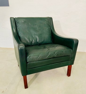 Green leather cheap lounge chair