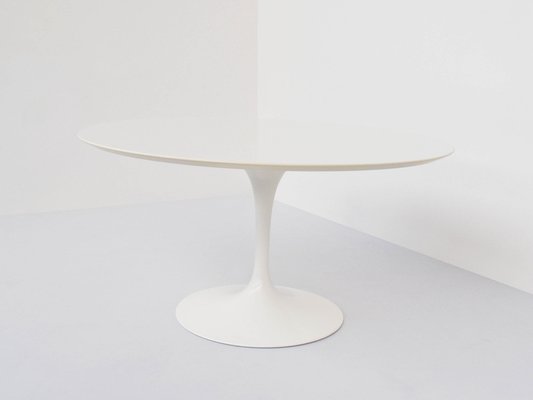 Tulip Table by Eero Saarinen for Knoll International 1957 for