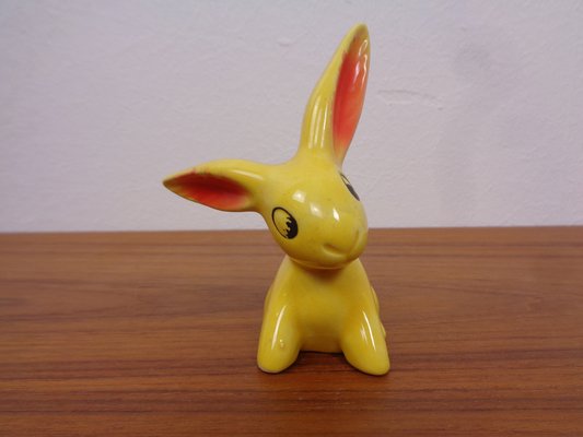 Goebel Lapin annuel 2024 - Figurine de Pâques en porcelaine