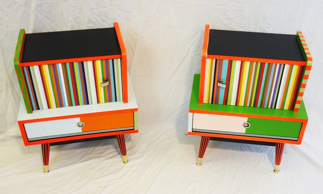 Kleine Bunte Nachttische, 1960er, 2er Set bei Pamono kaufen