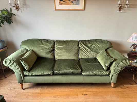 Vintage Chesterfield Settee 2000s for sale at Pamono