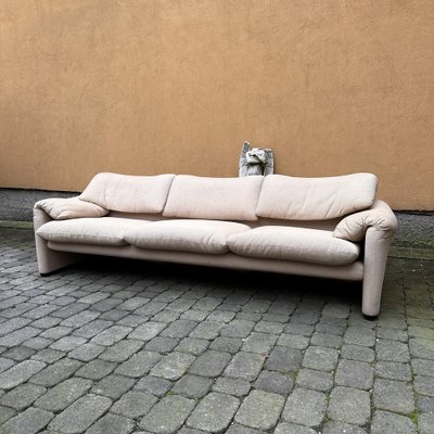 Cassina maralunga sale sofa