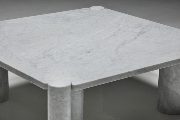 Gae aulenti 2024 marble table