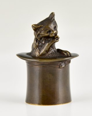 Antike Tischglocke aus Bronze mit Abbildung einer Katze in einem Zylinder,  1880 bei Pamono kaufen