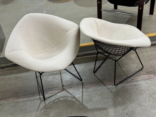 421 Diamond Chairs in Black with Off White Upholstery by Harry - Main Image