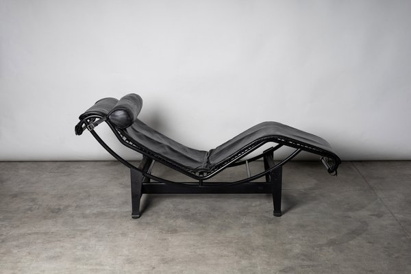LC4 Chaise Lounge by Le Corbusier Pierre Jeanneret and Charlotte Perriand for Cassina 1970s for sale at Pamono