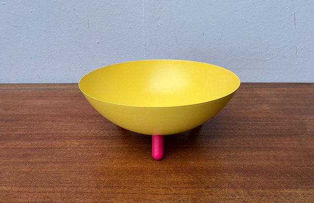 Cuenco trípode sueco posmoderno vintage de Ola Wihlborg para Ikea