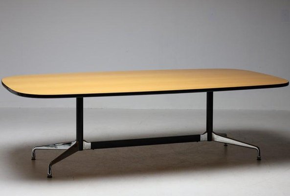 Segmented Base Conference Table by Charles Eames for Vitra 2001 for sale at Pamono